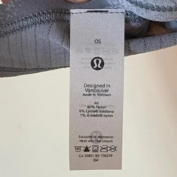 Lululemon All You Need Gray Camo Scarf - Picture 2 of 3